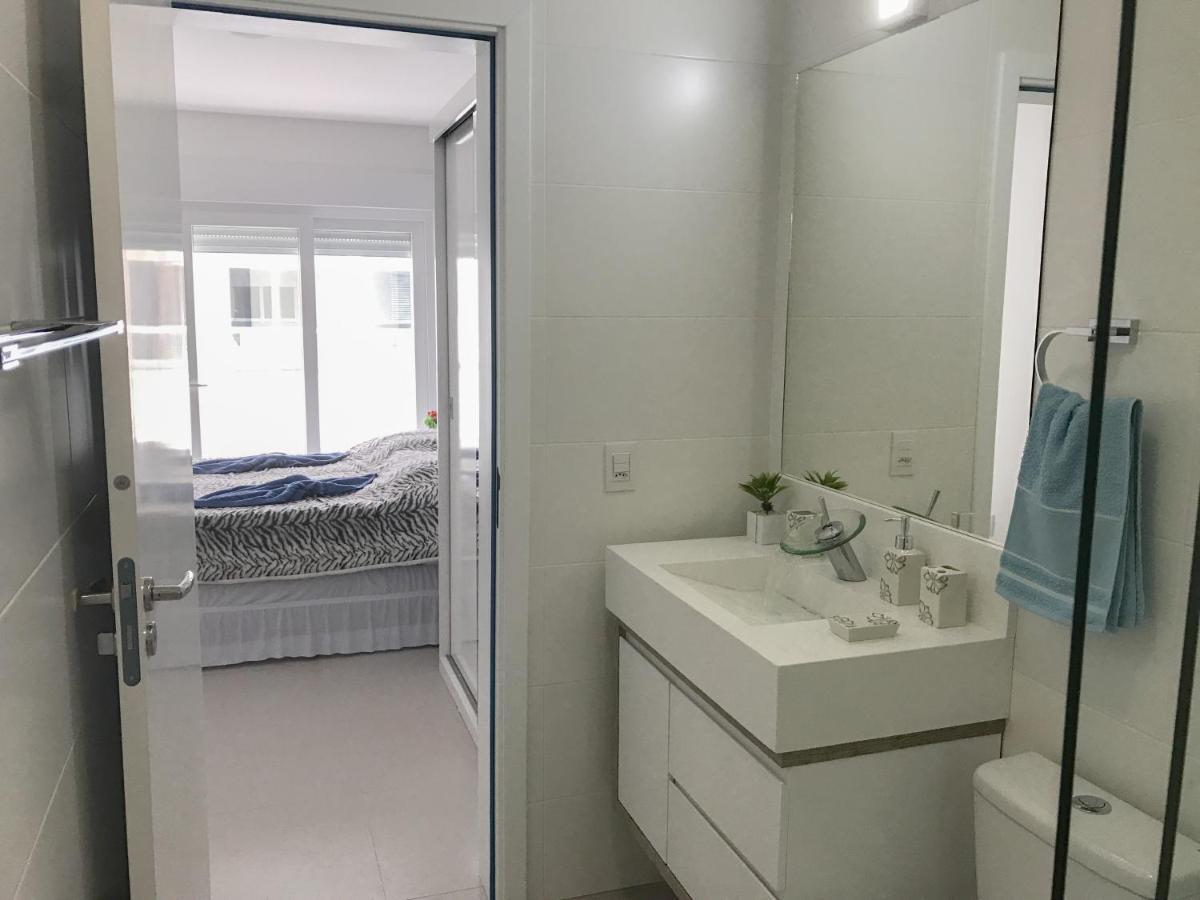 Apartamento Maravilhoso Em Florianopolis Na Praia Dos Ingleses Com Piscina Apartment Bagian luar foto