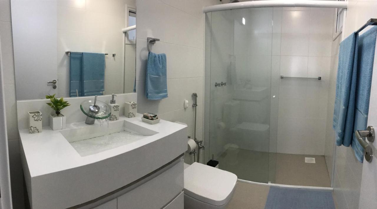 Apartamento Maravilhoso Em Florianopolis Na Praia Dos Ingleses Com Piscina Apartment Bagian luar foto